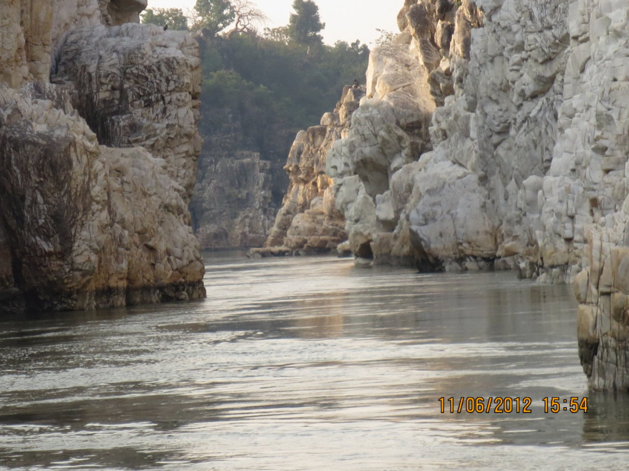 Marble Rocks of Bhedaghat © Amita Roy