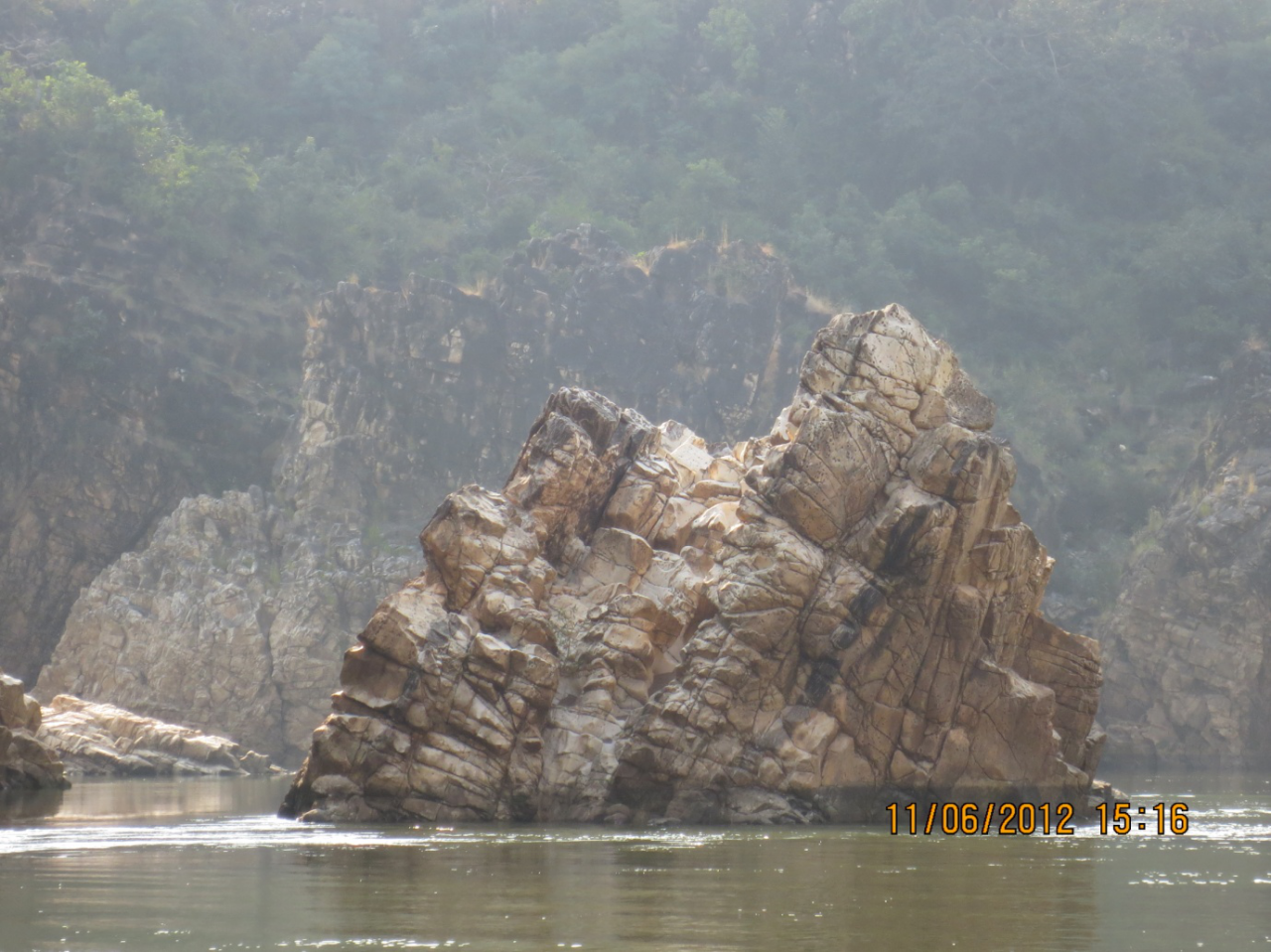 Marble Rocks of Bhedaghat © Amita Roy